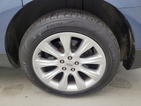 Used 2019 Lincoln MKT AWD image 31