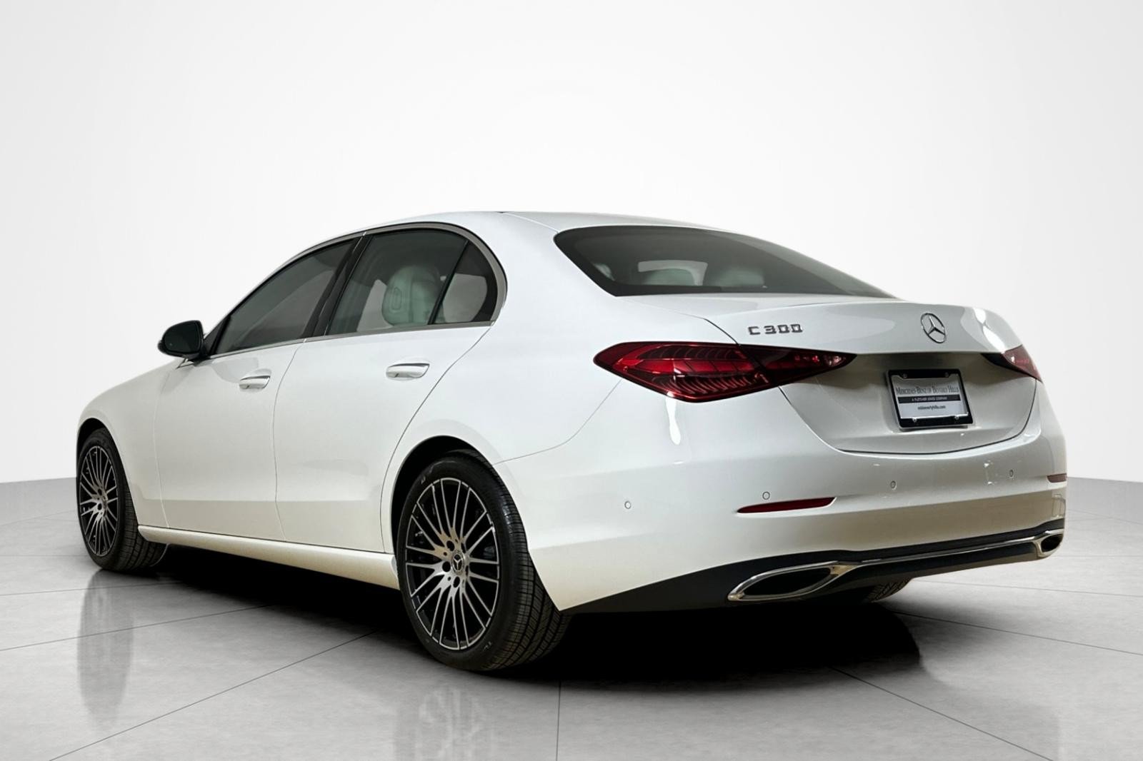 Used 2026 Mercedes-Benz C 300 Sedan image 3