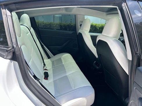 Used 2023 Tesla Model 3 Standard Range RWD image 36