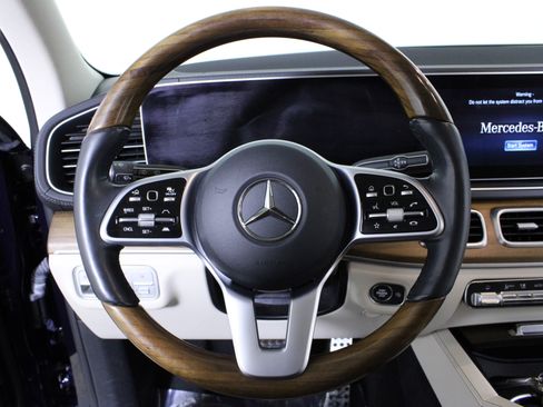 Used 2022 Mercedes-Benz GLS 450 GLS 450 image 25