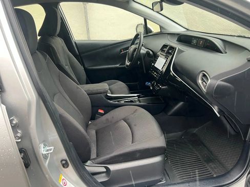 Used 2021 Toyota Prius Prime LE image 22