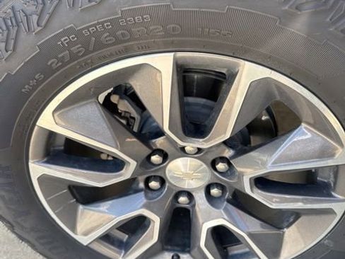 Used 2019 Chevrolet Silverado 1500 LT w/ Texas Edition image 21