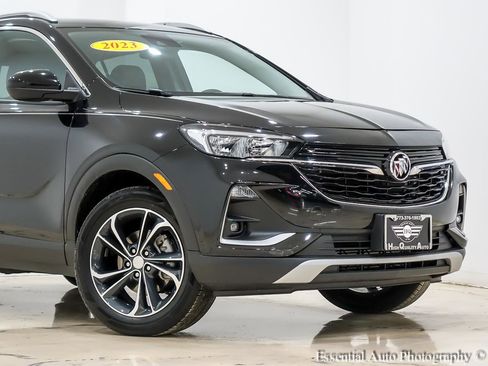 Used 2023 Buick Encore GX Select w/ Safety Package II FWD image 2