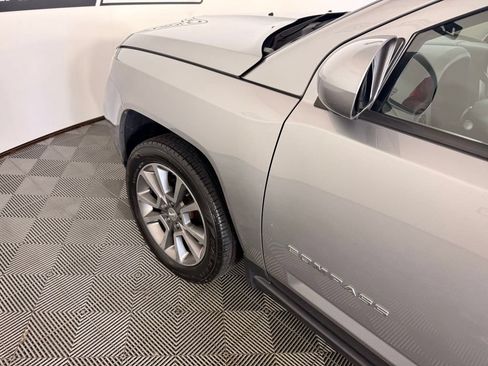 Used 2016 Jeep Compass High Altitude FWD image 17