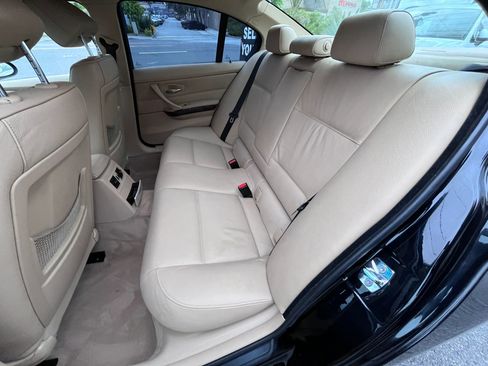 Used 2007 BMW 328i Sedan RWD image 14