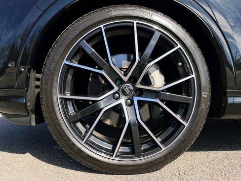 Used 2025 Audi Q7 3.0T Prestige image 60