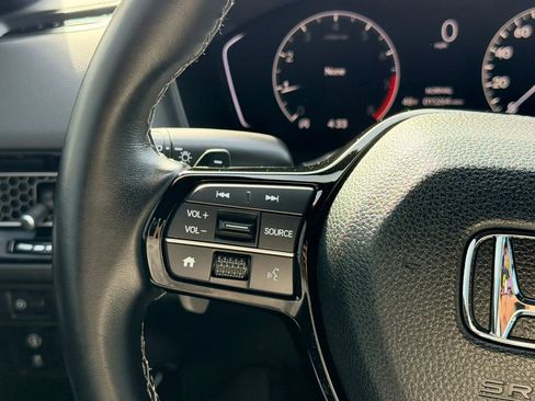 Used 2023 Honda Civic Sport image 19