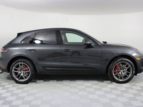 Used 2025 Porsche Macan S image 8