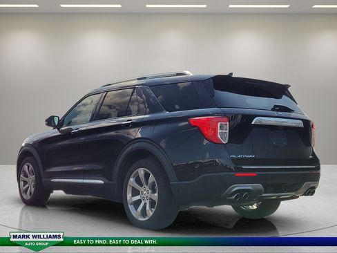 Used 2020 Ford Explorer Platinum w/ Premium Technology Package AWD/4WD image 6