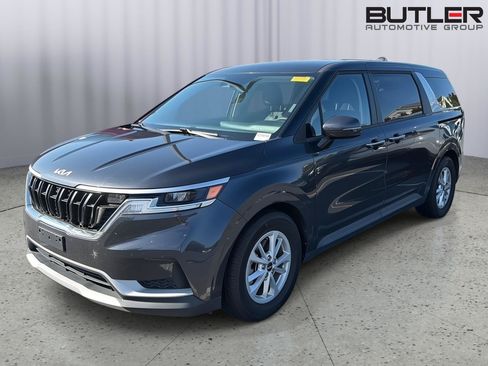 Used 2022 Kia Carnival LX FWD image 2