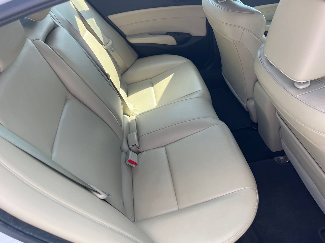 Used 2016 Acura ILX FWD image 16