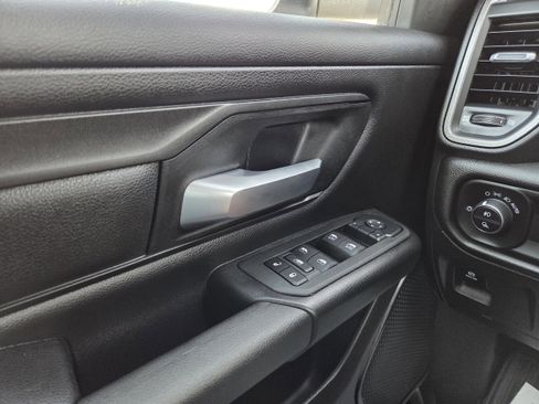 Used 2025 RAM 1500 Classic Warlock image 38