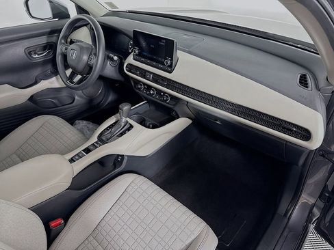 Certified 2024 Honda HR-V LX image 25