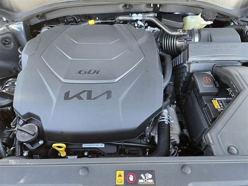 New 2025 Kia Telluride S image 22