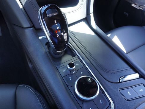 New 2025 Cadillac XT5 Premium Luxury image 19