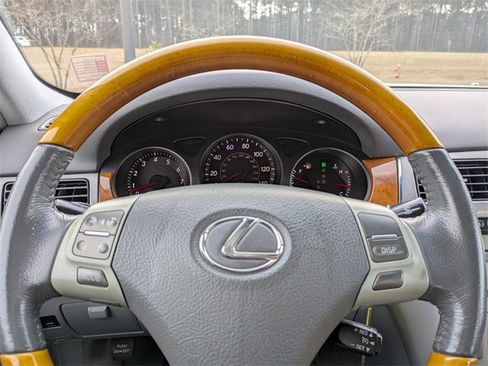 Used 2005 Lexus ES 330 image 22