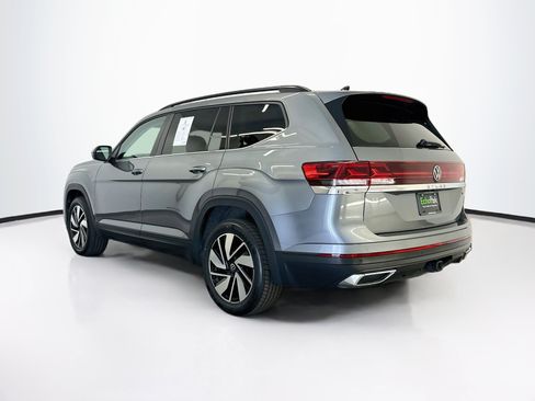 Used 2025 Volkswagen Atlas SE AWD/4WD image 5