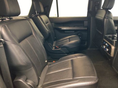 Used 2020 Ford Expedition Max XLT w/ Equipment Group 202A RWD image 19