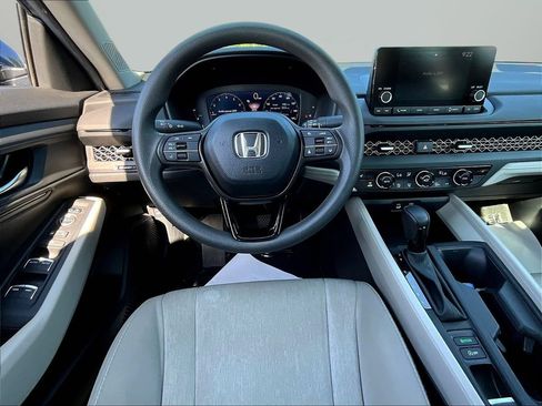 Used 2024 Honda Accord EX image 8