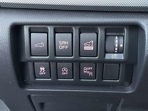 Used 2020 Subaru Forester Limited w/ Popular Package #3 AWD/4WD image 10