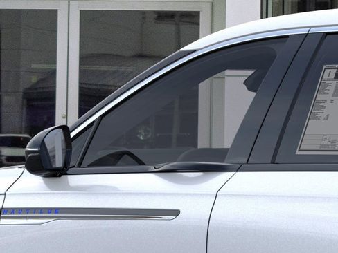 New 2026 Lincoln Nautilus Premier w/ Equipment Group 102A image 20