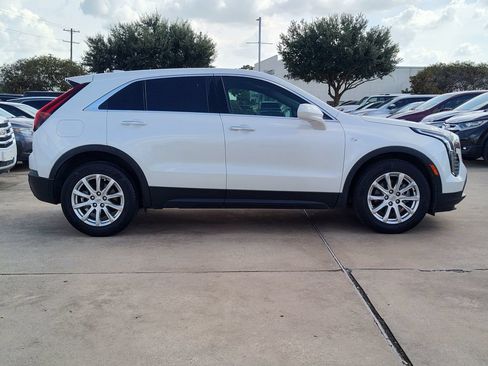 Used 2020 Cadillac XT4 Luxury FWD image 12