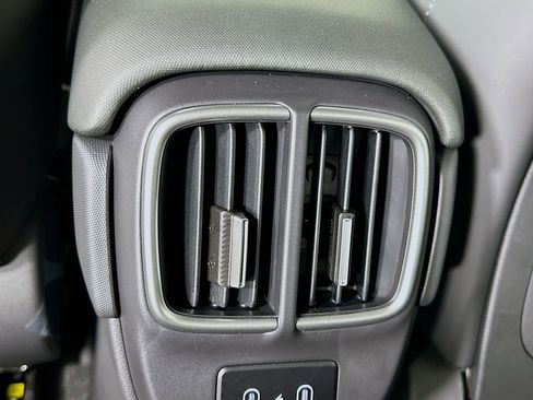 New 2025 Hyundai Ioniq 6 SEL image 18