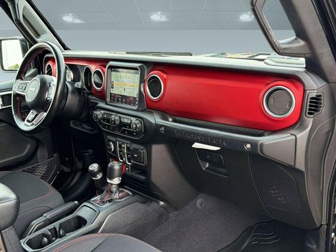 Used 2020 Jeep Wrangler Unlimited Rubicon image 30