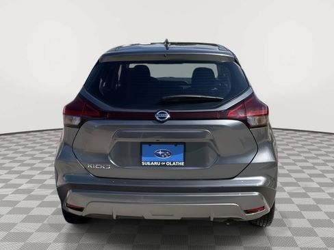 Used 2021 Nissan Kicks S FWD image 13