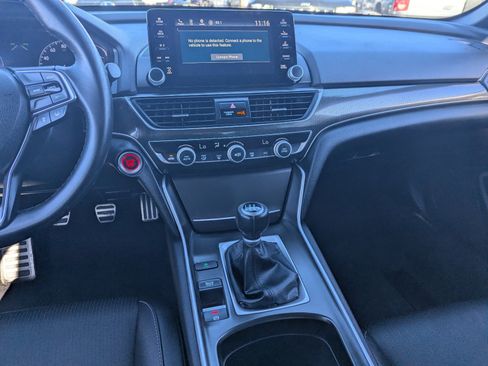 Used 2019 Honda Accord Sport image 18