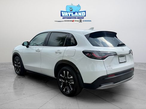 New 2027 Honda HR-V EX-L image 3