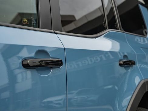 Used 2024 Toyota Land Cruiser image 17