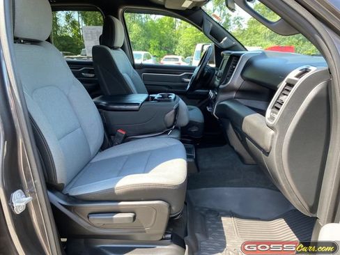 Used 2022 RAM 1500 Big Horn AWD/4WD image 6