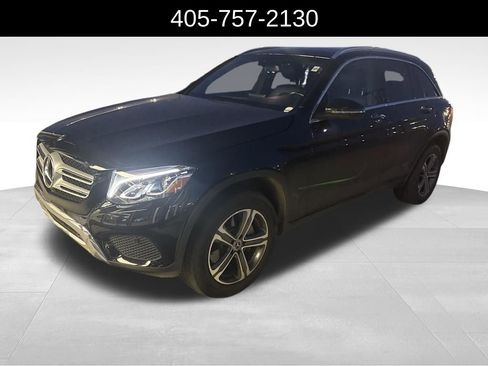 Used 2018 Mercedes-Benz GLC 300 4MATIC image 1