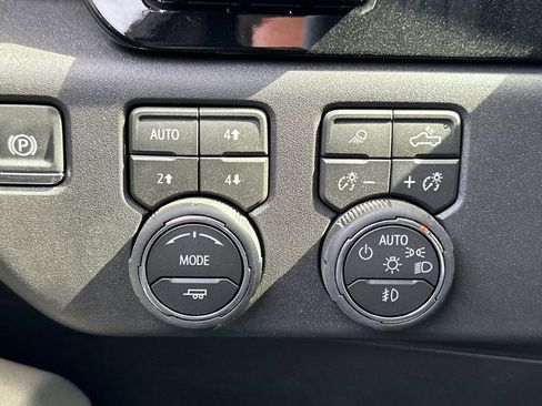 New 2026 Chevrolet Silverado 1500 ZR2 w/ Dark Appearance Package AWD/4WD image 28