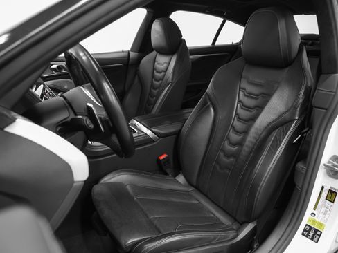 Used 2022 BMW M850i xDrive image 55