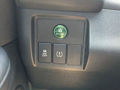 Used 2019 Honda HR-V Sport image 11