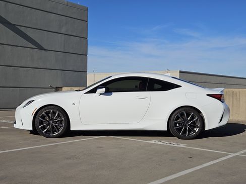 Used 2021 Lexus RC 350 F Sport image 2