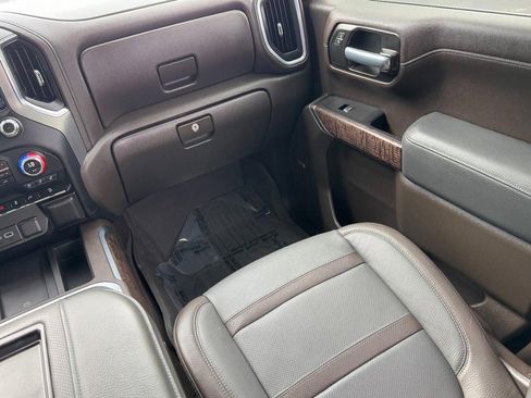 Used 2021 GMC Sierra 1500 Denali w/ Driver Alert Package II AWD/4WD image 18