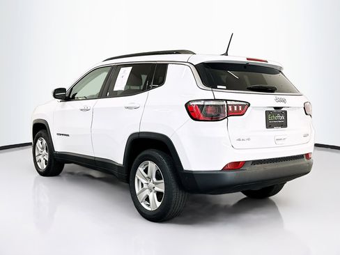Used 2022 Jeep Compass Latitude AWD/4WD image 5