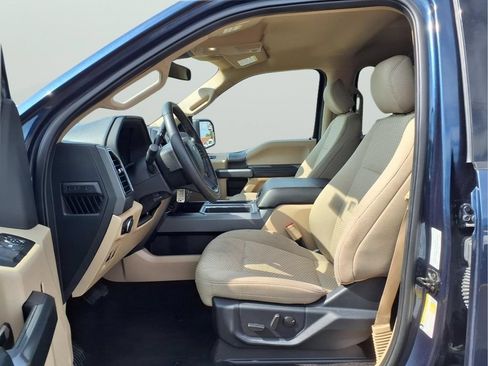 Used 2020 Ford F150 XLT w/ Equipment Group 302A Luxury AWD/4WD image 15