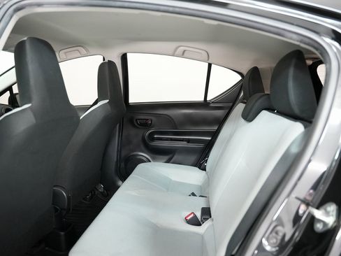 Used 2015 Toyota Prius C One image 32