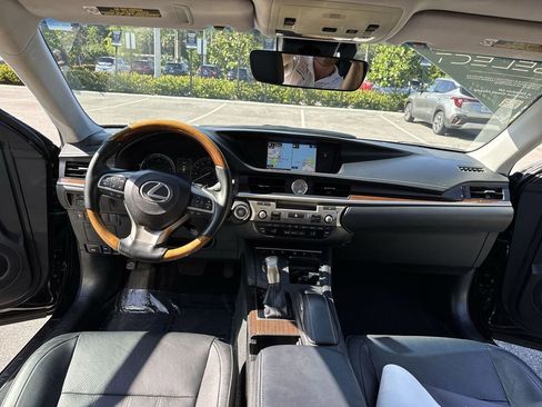 Used 2016 Lexus ES 350 FWD image 36