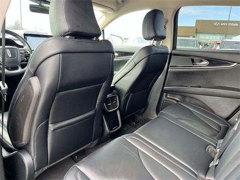 Used 2021 Lincoln Nautilus AWD w/ Equipment Group 101A image 20