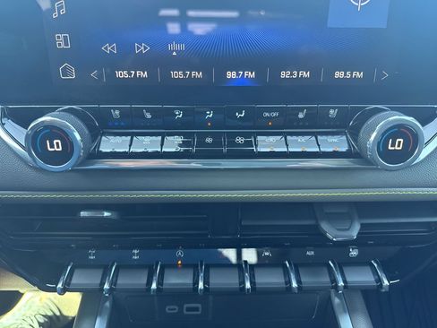 Used 2024 Chevrolet Colorado ZR2 w/ ZR2 Bison Edition AWD/4WD image 20