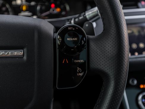 Used 2020 Land Rover Range Rover Evoque R-Dynamic S image 54