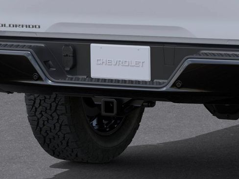 New 2026 Chevrolet Colorado Trail Boss AWD/4WD image 14