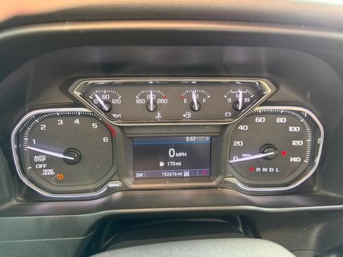 Used 2020 GMC Sierra 1500 SLE w/ SLE Value Package AWD/4WD image 15