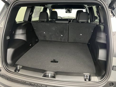 New 2026 Jeep Cherokee Laredo image 7