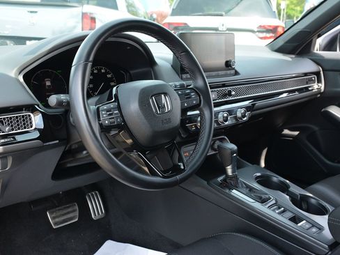 Used 2025 Honda Civic Sport image 8